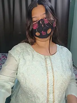 YOUR_GF_'s Live XXX Chat