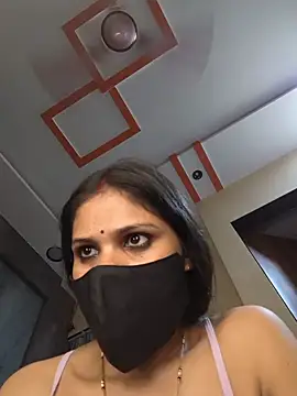 kaira_noty's Live XXX Chat