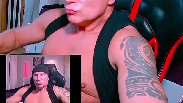 Živý XXX chat MattSteelX