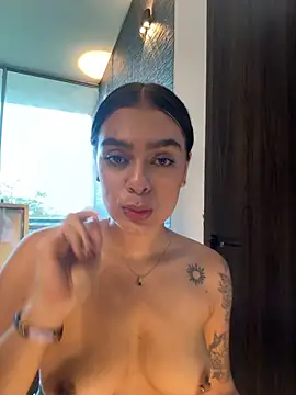 AnaVicttoria's Live XXX Chat