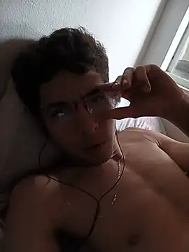 Chat XXX ao vivo de Tchutom