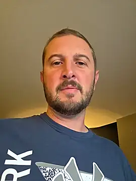 MrMechanic40 Adlı Modelin Canlı XXX Sohbeti