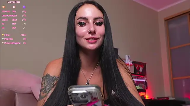 Chat +18 de YaraAveiri ao vivo