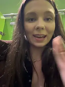 Ttixmila's Live XXX Chat