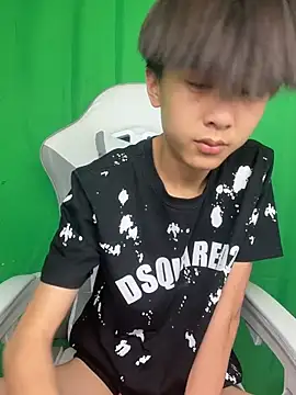 DD-101 Chat XXX live