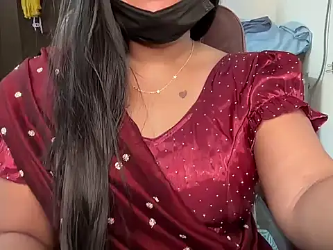 Saranyatelugu9 – Live XXX-chat