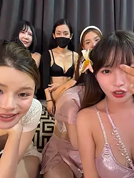 tutuya01 webcam show