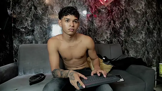 nova_mitchell7 Chat XXX in diretta