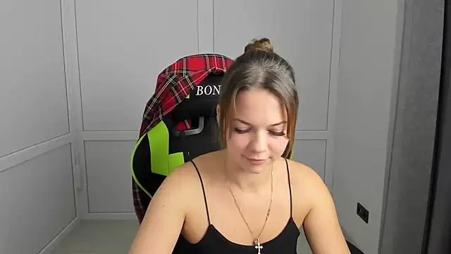 Chat XXX en directo de TessaSpring