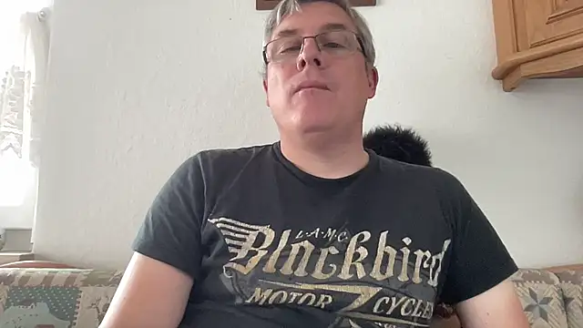 roku73Gay Adlı Modelin Web Kamerası Şovu