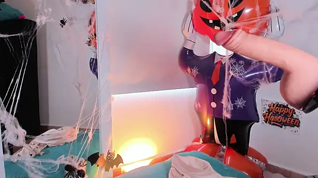 KuraiBi XXX чат на живо