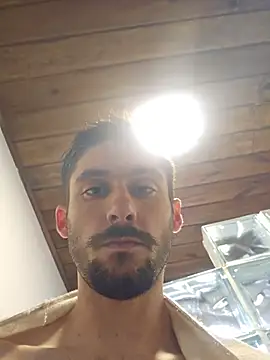 Chat +18 de Juansilvajr ao vivo