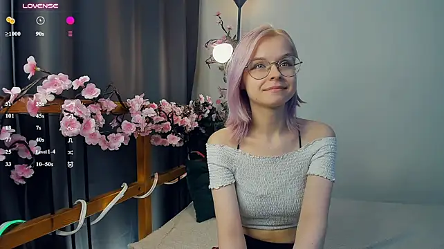 Soft_Staticn Live XXX chat