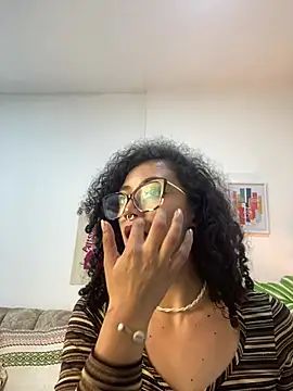 แชท XXX สดของ CurlyMeryJane