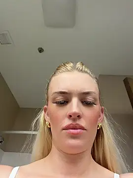 צ'אט XXX בשידור חי של seeusinurdream
