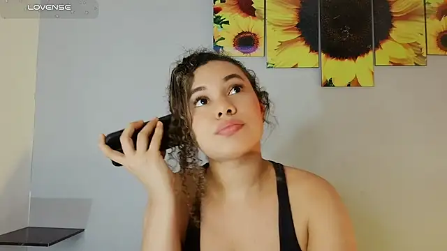 Živý XXX chat angie_leonn