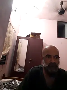 kikkalakka Adlı Modelin Canlı XXX Sohbeti