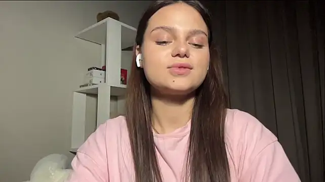Chat XXX en directo de AlveraVolpert