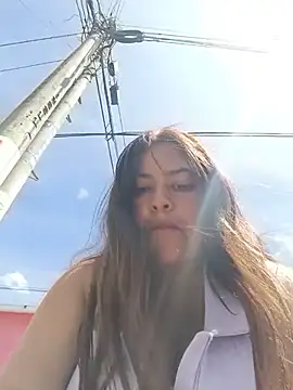 แชท XXX สดของ OUTDOORS_VELEN