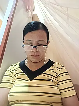 Chilly-wetn Live XXX chat