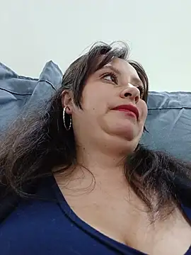 LIA--23 Live XXX Chat