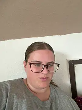 CurvyPaar2 Live XXX-Chat