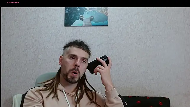 Aestheticguy101 XXX чат на живо