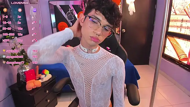 Chat XXX en directo de LiamHeatx
