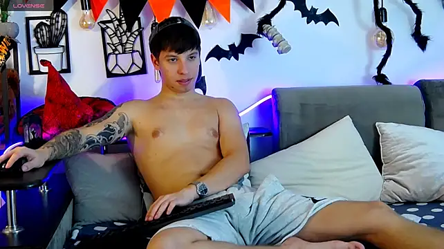 ThomasEdisonn live XXX chat