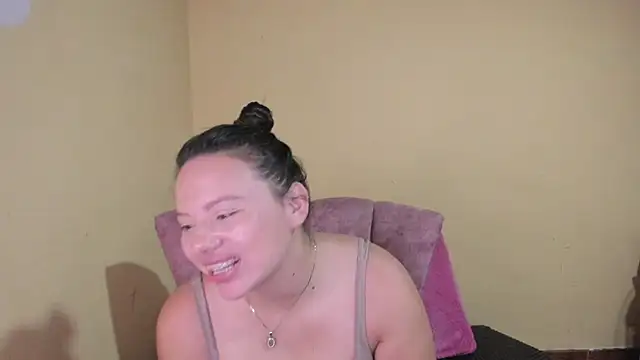 lauraguzman's Live XXX Chat