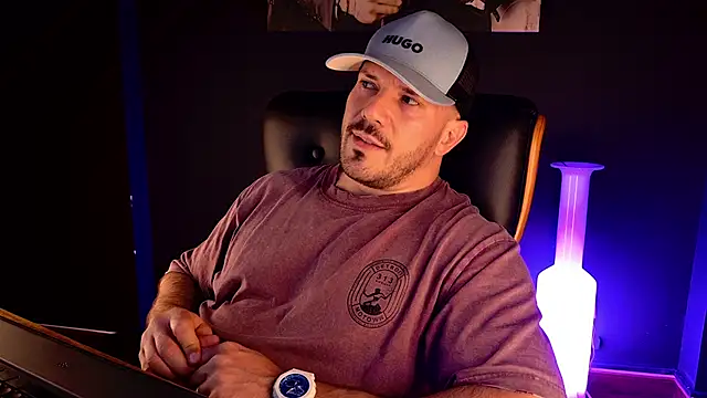 AngeloEric Live XXX-chat