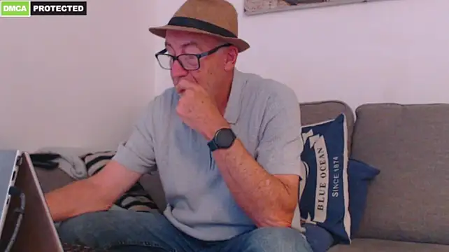 bluedae1's Live XXX Chat