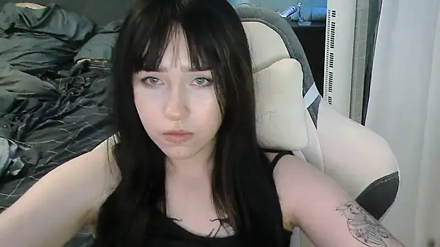 BodyEva live XXX chat