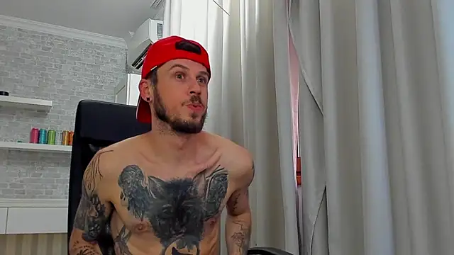 JonahShaw Chat XXX in diretta