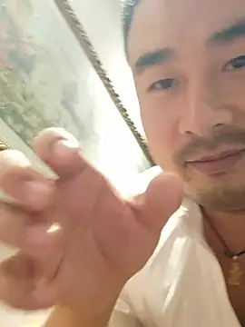 Chat XXX en directo de guozuo