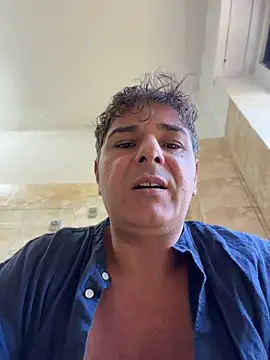 SecretlyDD Chat XXX live
