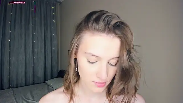 LianneBynon Obrolan Langsung XXX