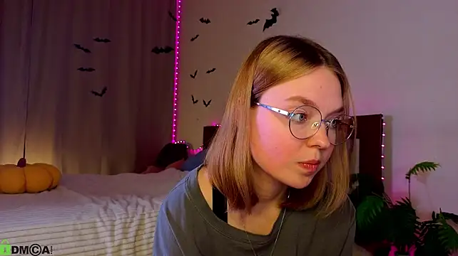 LacieEverding Live XXX-Chat