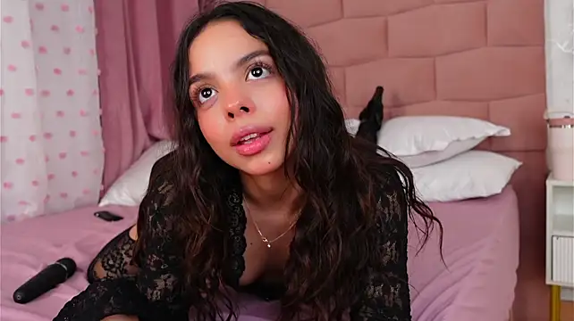 BambiRoses' Live XXX Chat