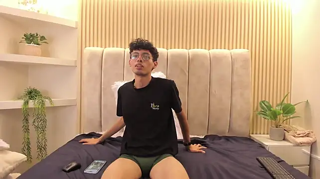 Chat XXX en directo de Ethan_Kay