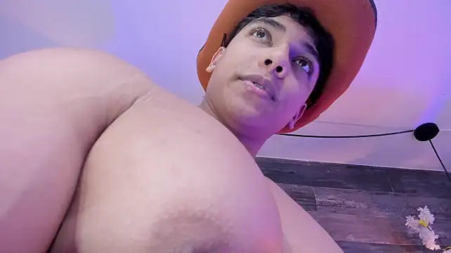 XXX chat uživo modela JacobStonne