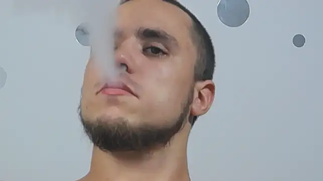 Avgust__ élő XXX-chatje