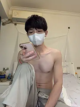 llkiki Chat XXX in diretta