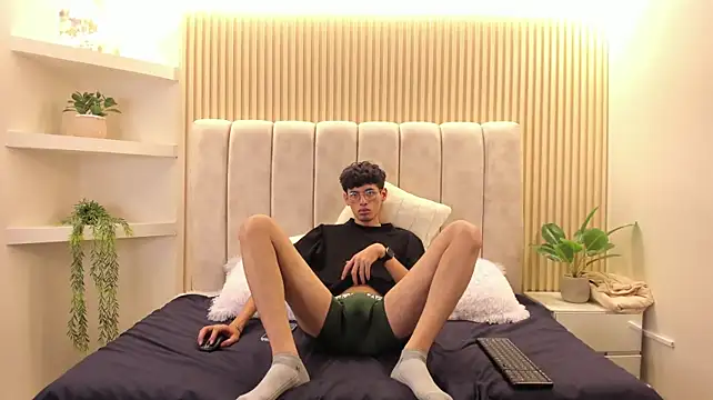 Chat XXX ao vivo de Ethan_Kay