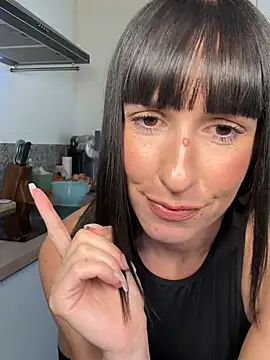 Czat XXX na żywo – lola_tentatiion