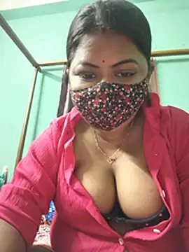 priya_bindass 现场XXX聊天