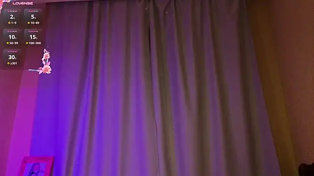 Chloeee4200 XXX чат на живо