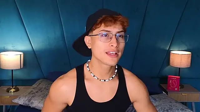 دردشة Aaron_Eze الجنسية المباشرة