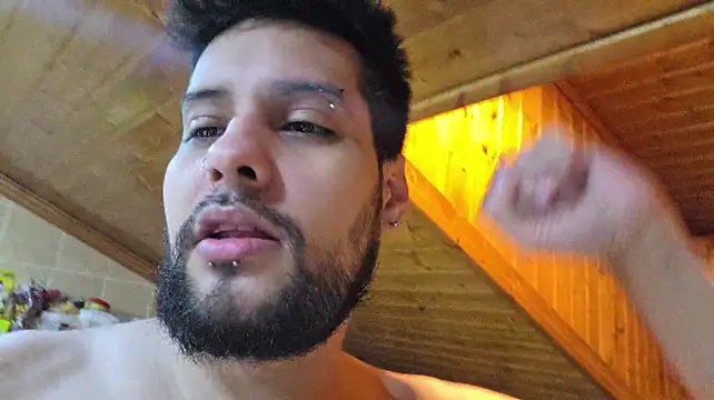 Chat XXX en directo de CRATOS69