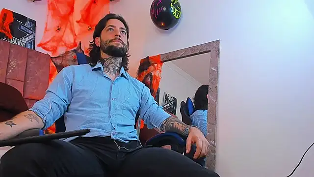 ALPHA_MASTER1 Live XXX Chat